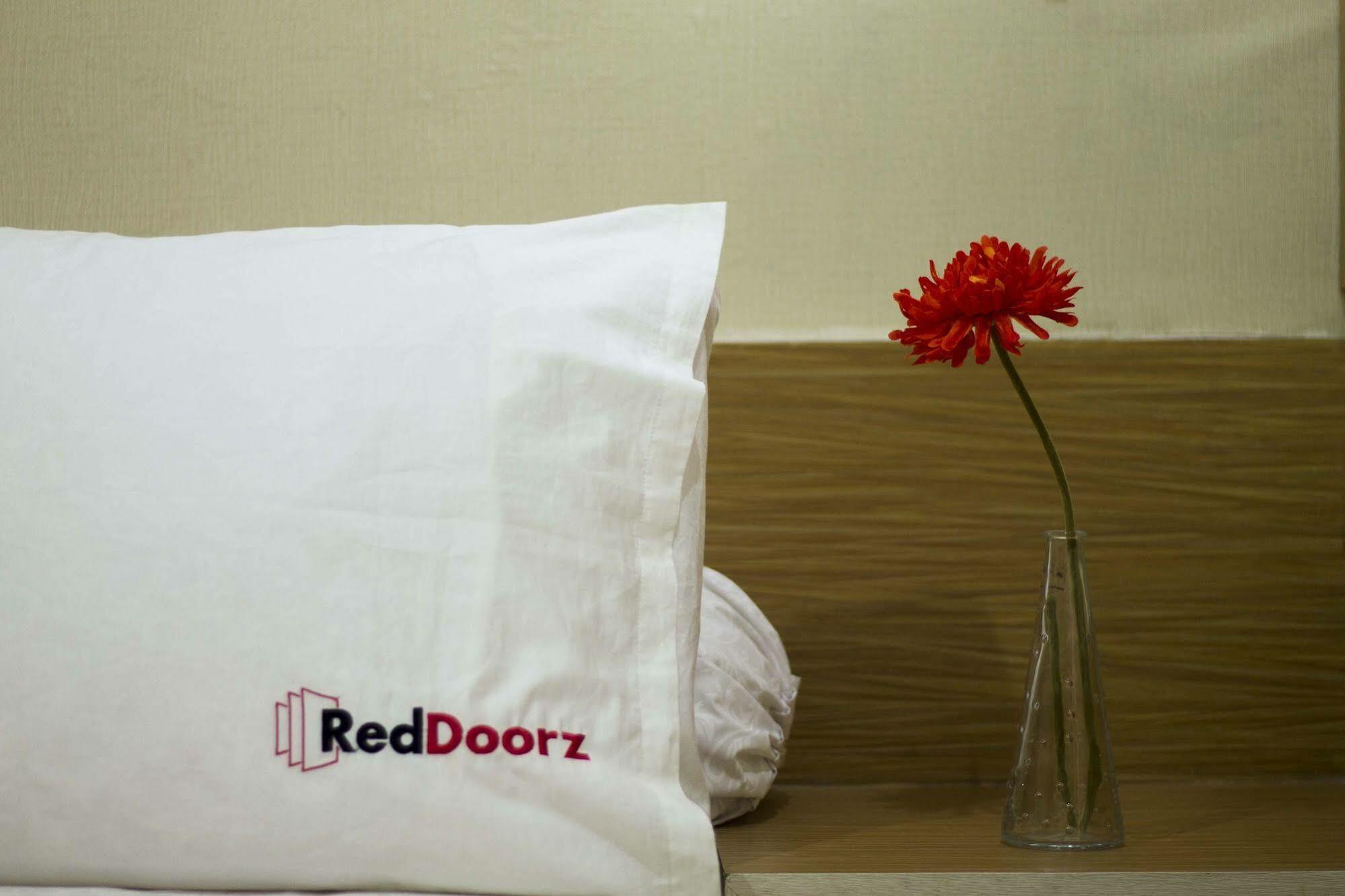 Reddoorz Near Raya Semer Canggu  Luaran gambar